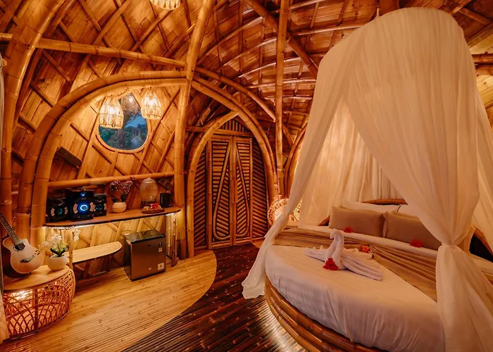 Adi's Bamboo House Sidemen - Nyan Bali *