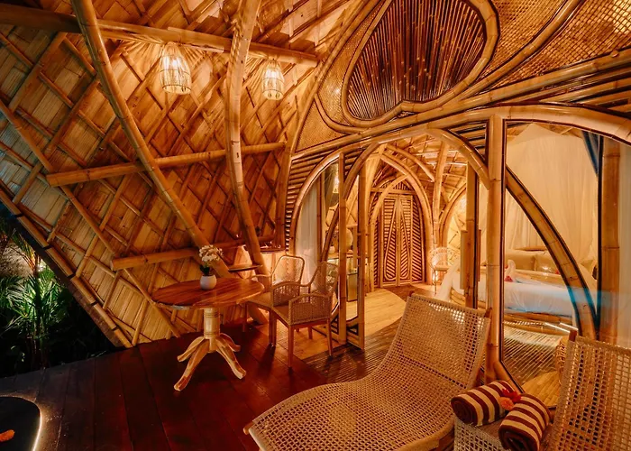 فيلة Adi's Bamboo House Sidemen - Nyan Bali *